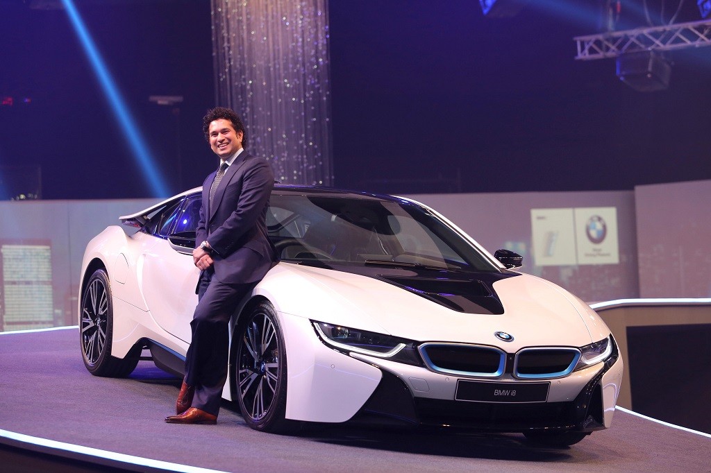 BMW-i8-India-Launch-Sachin-Pics (2)