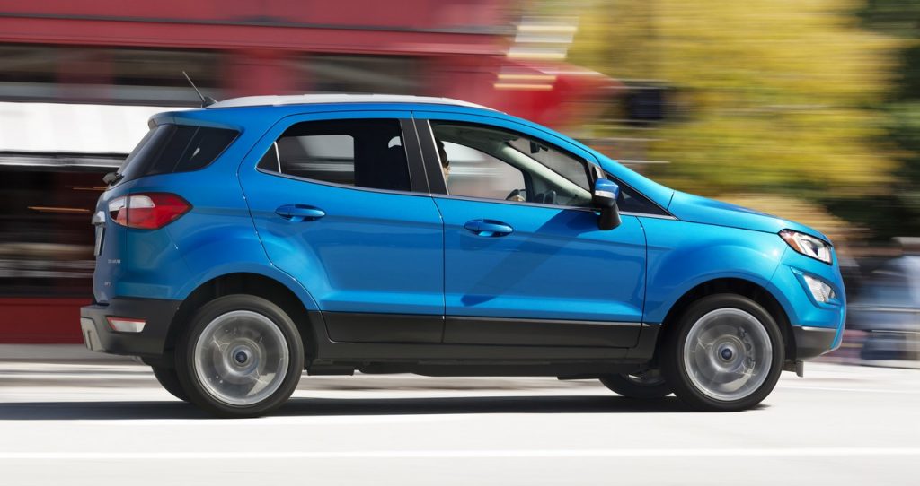 A small but mighty 1.0-liter turbocharged EcoBoost engine, and an available 2.0-liter engine with Intelligent 4WD, make the all-new Ford EcoSport fun to drive in the city and on well-groomed trails.