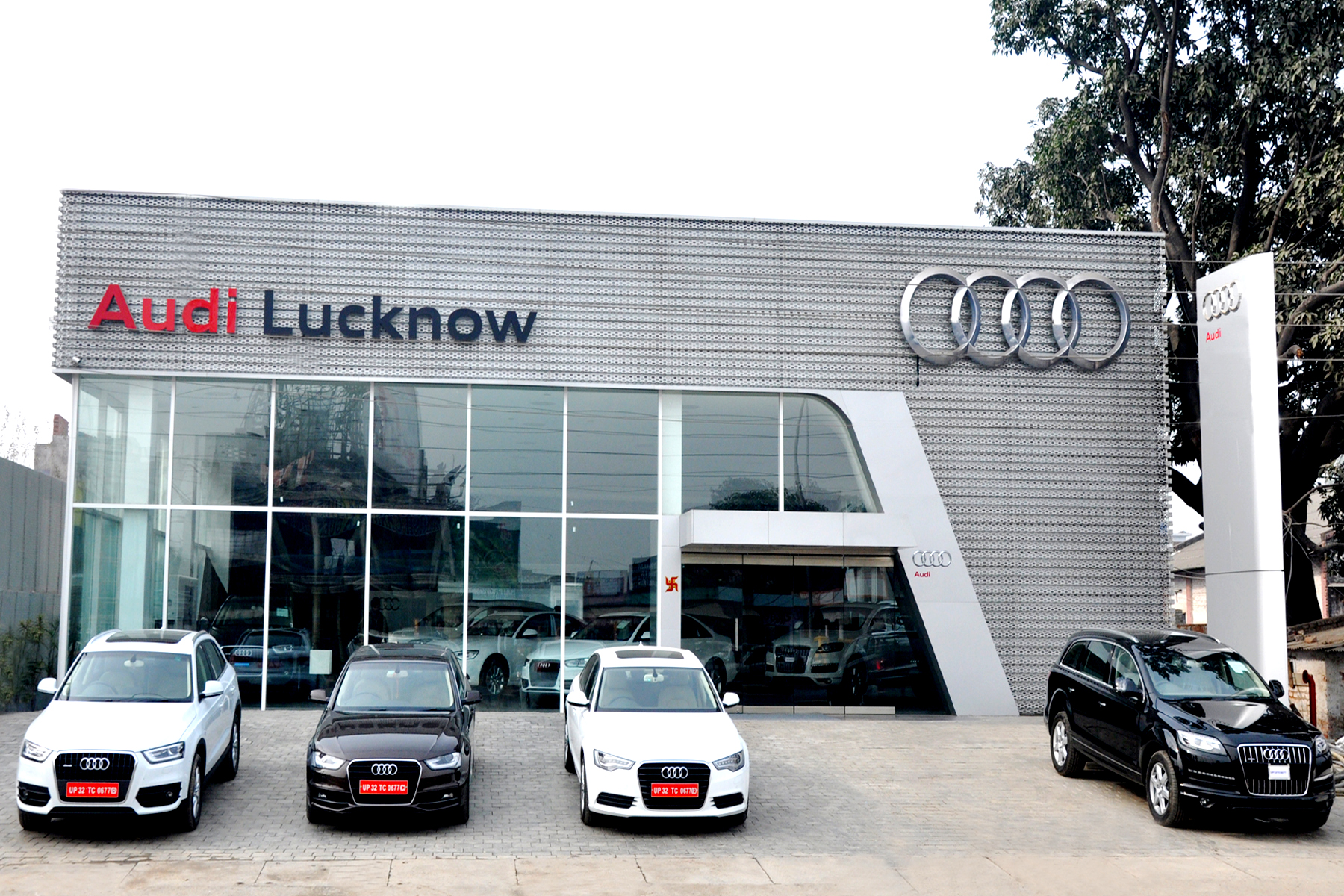 Audi Lucknow Showroom