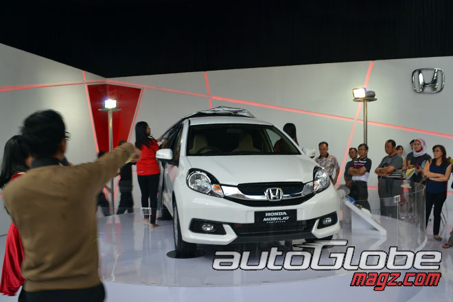 Honda-Mobilio-Customer-preview