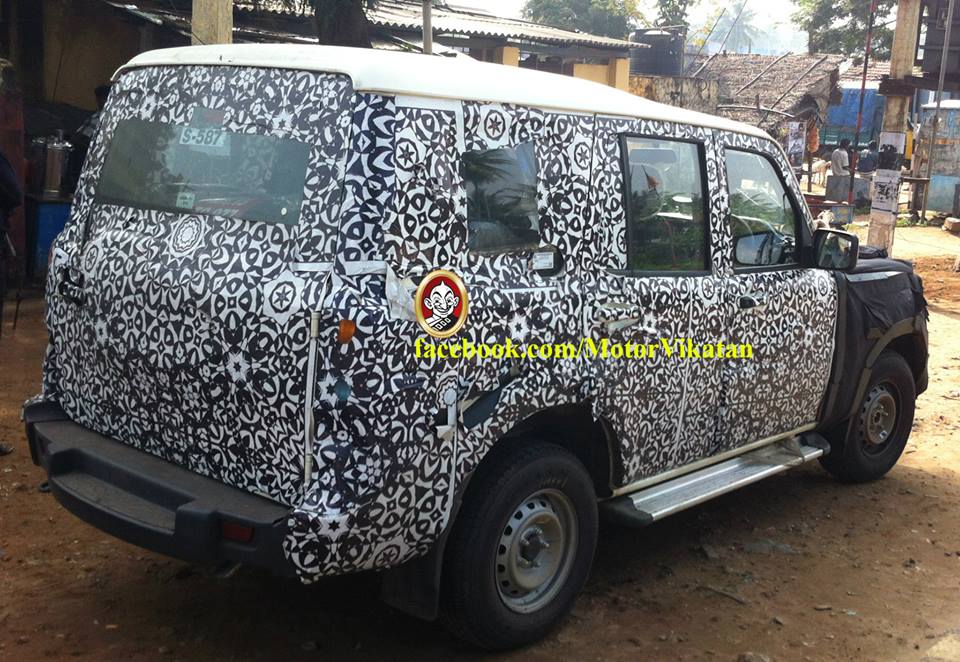 2014-Mahindra-Scorpio-Facelift-side-rear