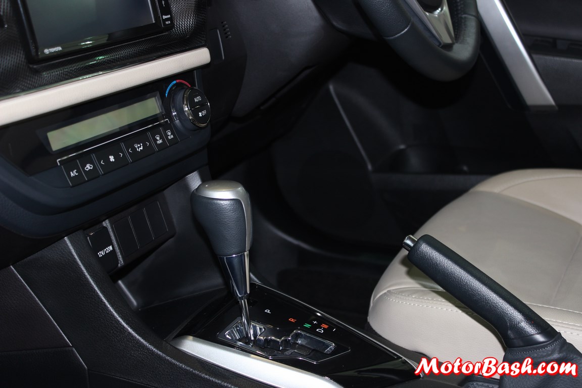 New Toyota Corolla Altis Pics Automatic Motorbash Com