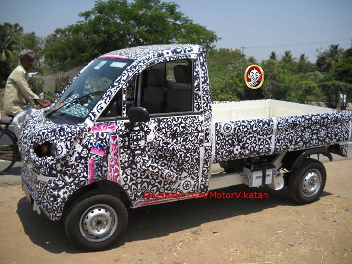 Mahindra-P601-mini-Truck-Spy-Pics-side