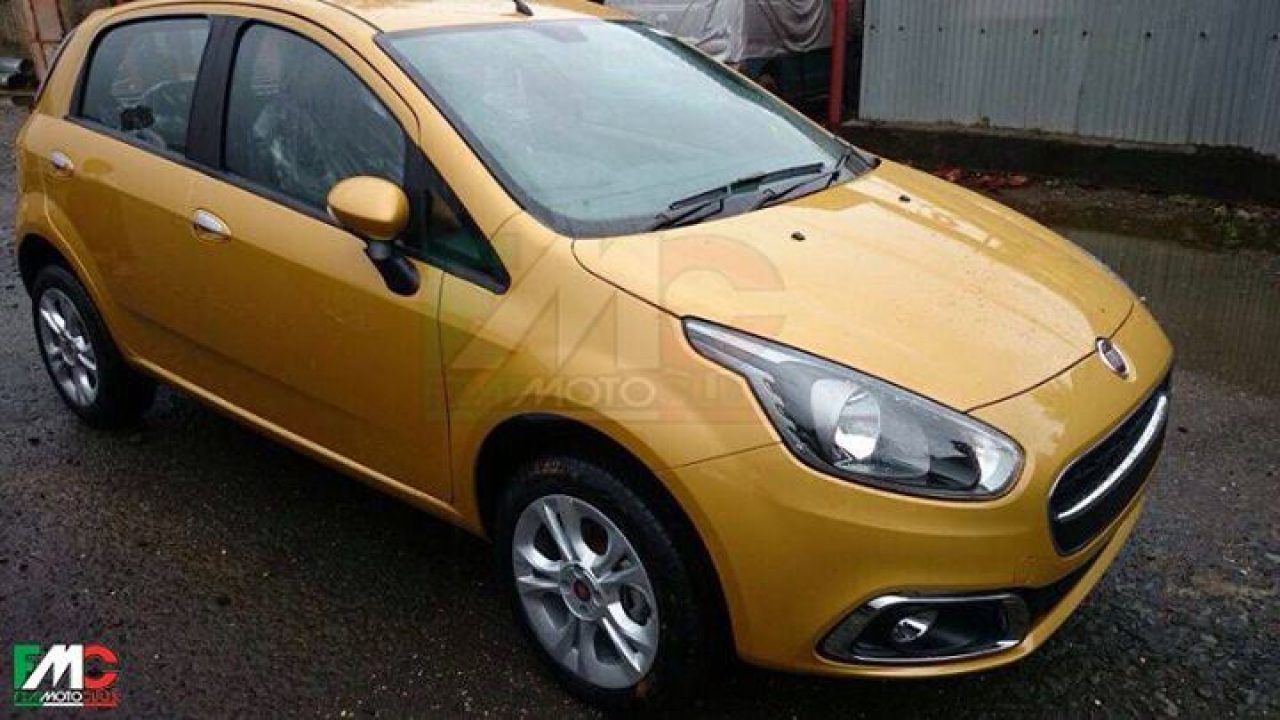 New Fiat Punto Evo Facelift Uncamouflaged Clear Pics Launch In August