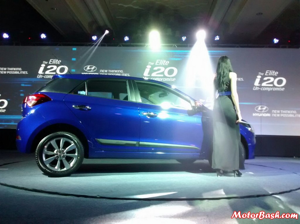 New-Hyundai-Elite-i20-Launch-Blue (7)