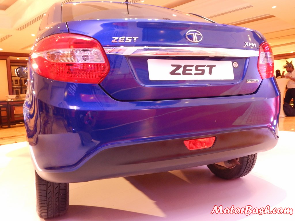 Tata-Zest-Launch-Pic-blue-rear