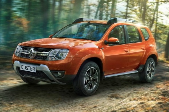 New 2016 Duster Facelift Launched- Gets AMT: Price, Changes
