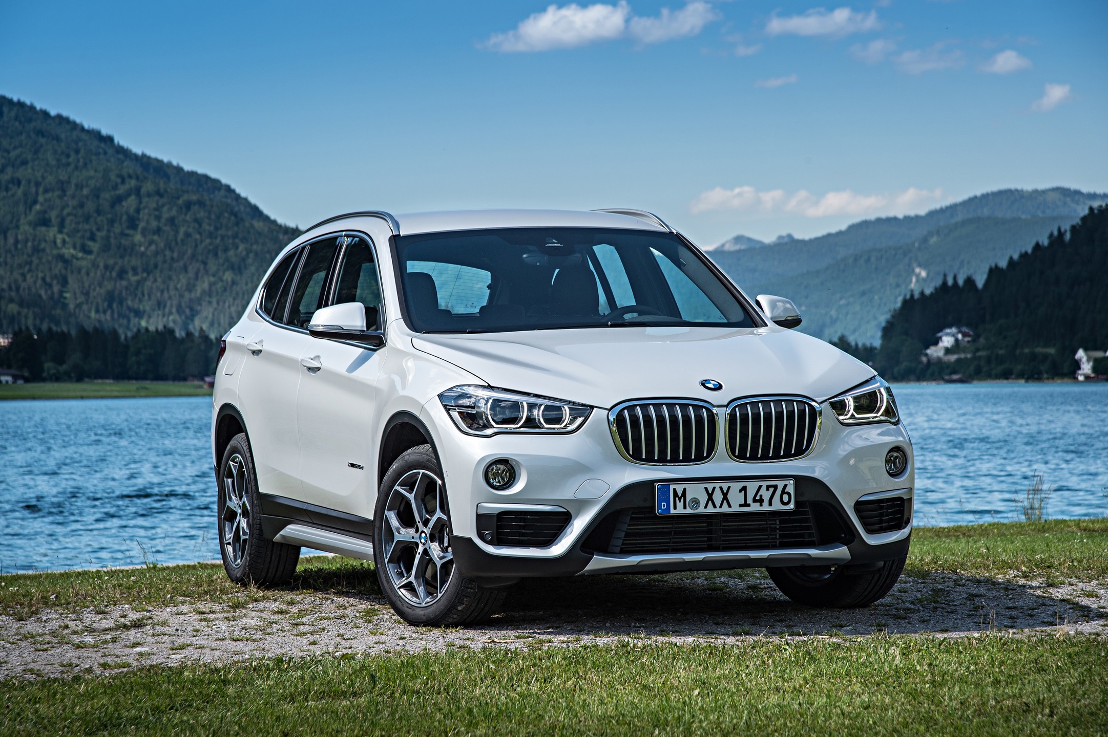 BMW X1 Petrol Launched in India - MotorBash.com